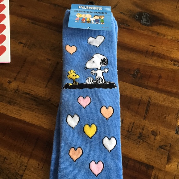 Valentines bundle with Hearts Necklace ❤️♥️❤️♥️ - Picture 14 of 16